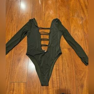 ICONSWIN woman swiming One pieces